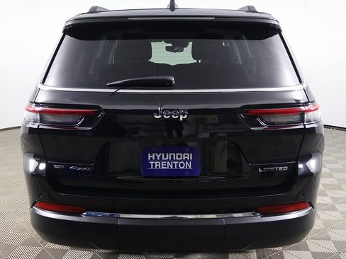 Used 2023 Jeep Grand Cherokee L Limited image 15