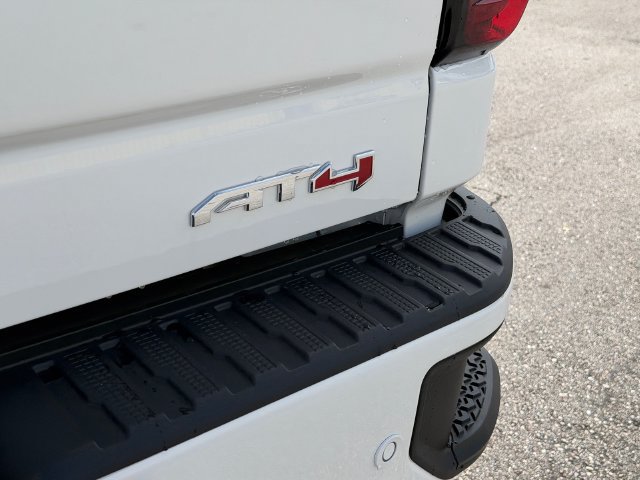 New 2026 GMC Sierra 1500 AT4 w/ AT4 Premium Package AWD/4WD image 13