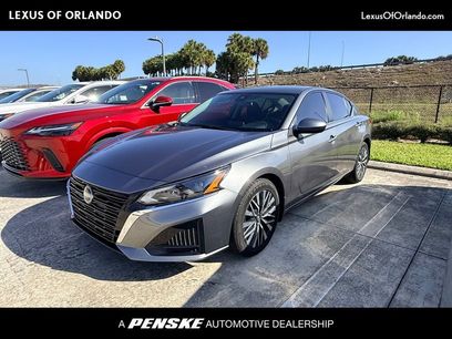 Used 2023 Nissan Altima 2.5 SV