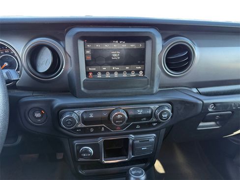 Certified 2022 Jeep Wrangler Unlimited Sport image 11