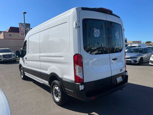 Used 2021 Ford Transit 250 Medium Roof w/ Load Area Protection Package image 5