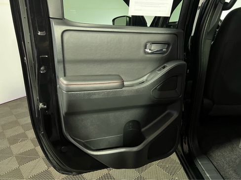 Certified 2023 Nissan Frontier PRO-4X w/ Pro Convenience Package AWD/4WD image 24
