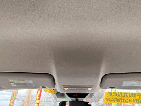 Used 2025 Nissan Kicks SV image 14