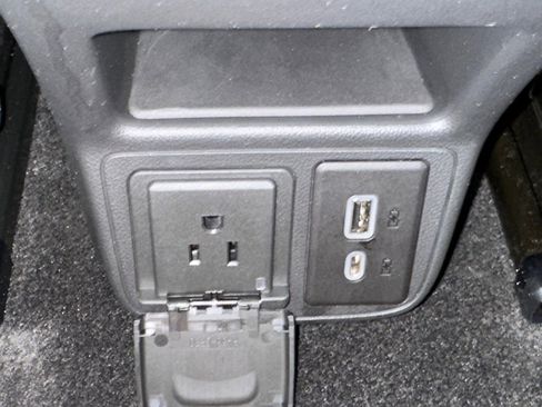 Certified 2023 Chevrolet TrailBlazer LT w/ Convenience Package image 19