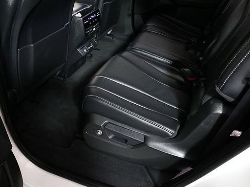 Certified 2024 Acura MDX SH-AWD w/ Technology Package image 29