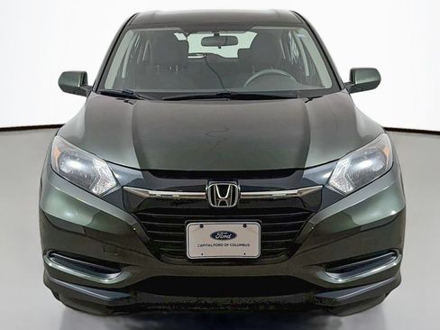 Used 2018 Honda HR-V LX image 9