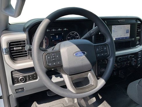 New 2026 Ford F250 XLT w/ 360-Degree Camera Package image 15