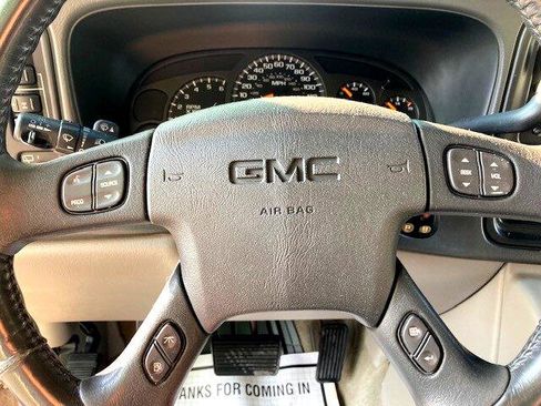 Used 2004 GMC Yukon XL SLT w/ Preferred Equipment Group image 14