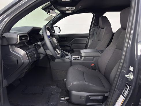 Used 2025 Toyota 4Runner SR5 image 16