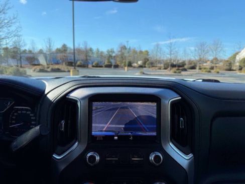 Used 2019 GMC Sierra 1500 SLT image 26