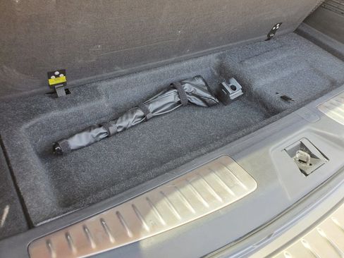 Used 2014 INFINITI QX80 4WD w/ Theater Package image 37
