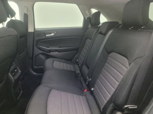Used 2020 Ford Edge SE AWD/4WD image 18