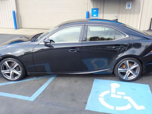 Used 2017 Lexus IS 300 AWD w/ Premium Package image 3