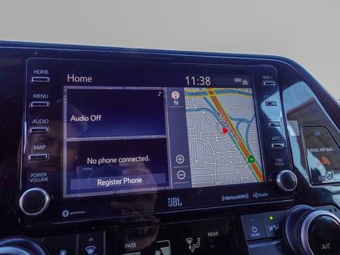 Certified 2021 Toyota Highlander XSE image 22