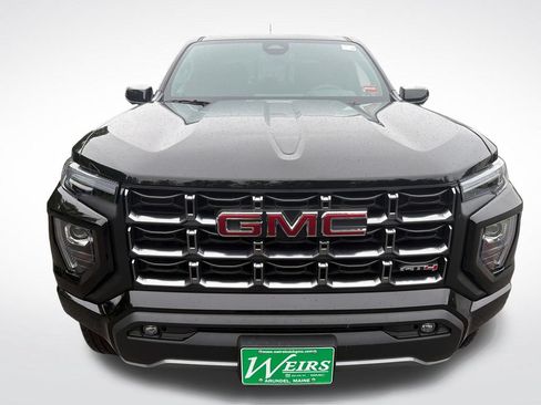 New 2026 GMC Canyon AT4 AWD/4WD image 9