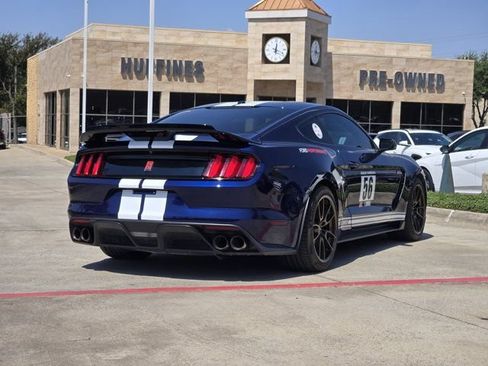 Used 2018 Ford Mustang Shelby GT350 w/ Convenience Package RWD image 8