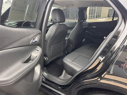 Used 2022 Buick Encore GX Preferred w/ Sport Touring Package image 17