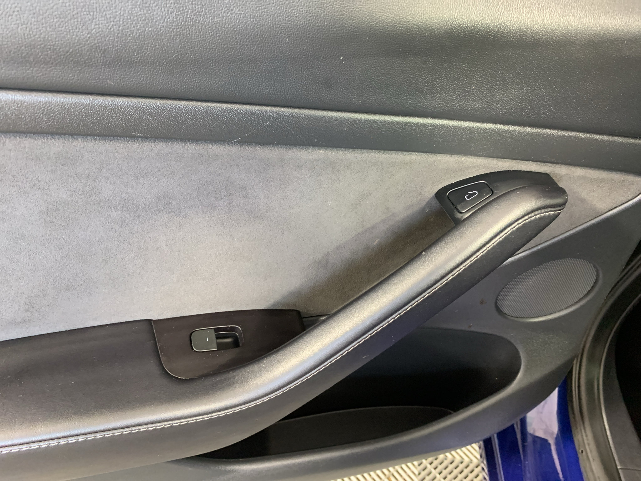 Used 2022 Tesla Model 3 Long Range AWD/4WD image 25