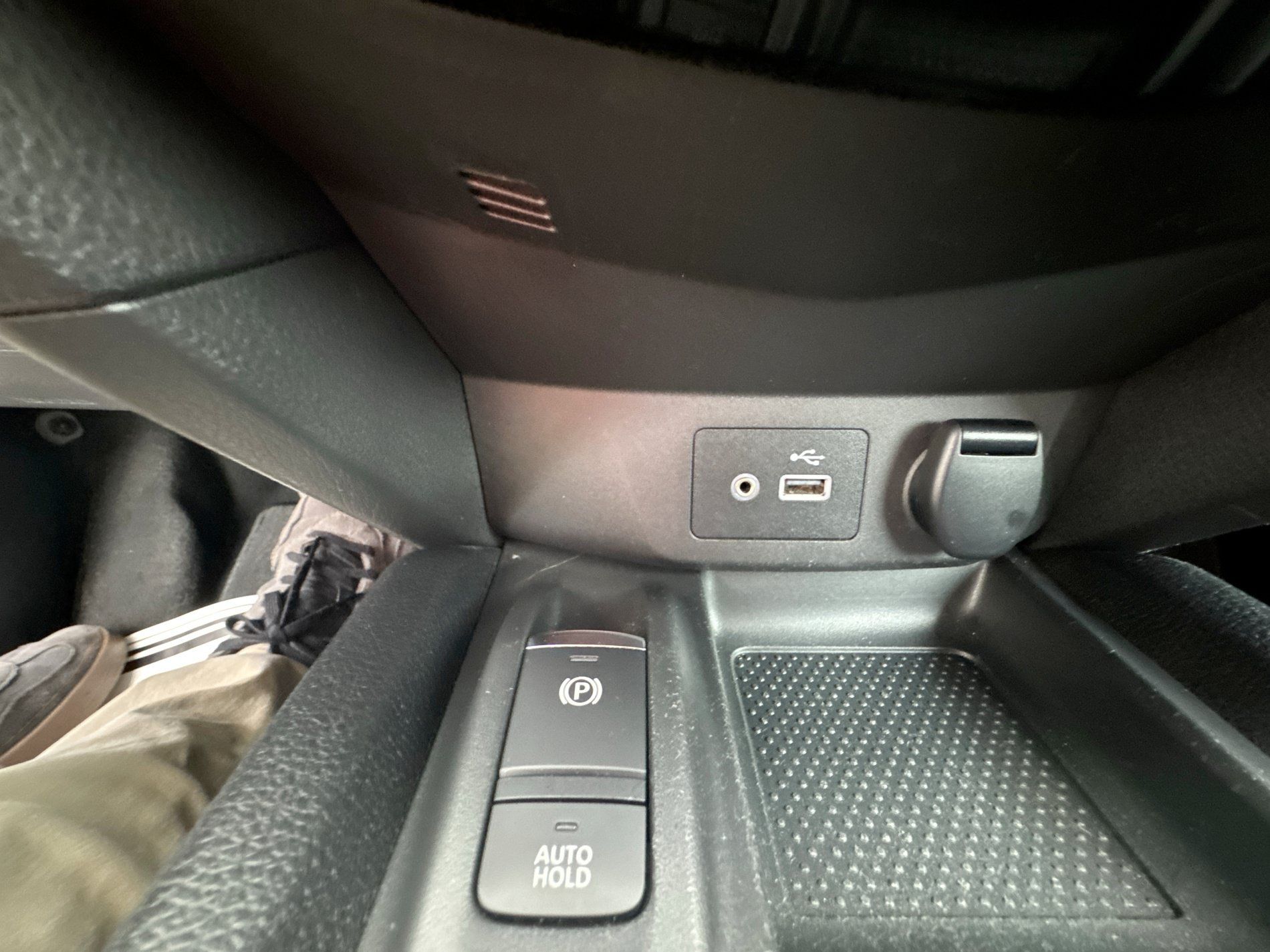 Certified 2022 Nissan Rogue Sport SL w/ Premium Package FWD image 23