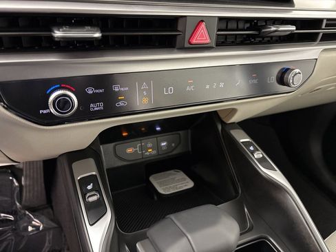 New 2026 Kia Sorento EX image 29
