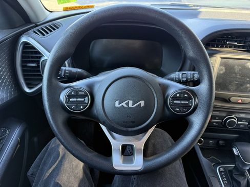 Used 2024 Kia Soul LX w/ Option Group 015 image 12