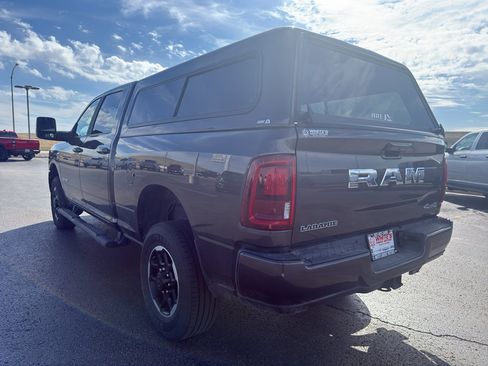 Used 2025 RAM 2500 Laramie AWD/4WD image 7