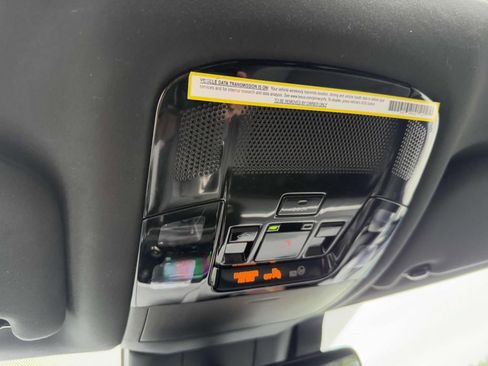 Used 2023 Lexus RX 350 Premium image 27