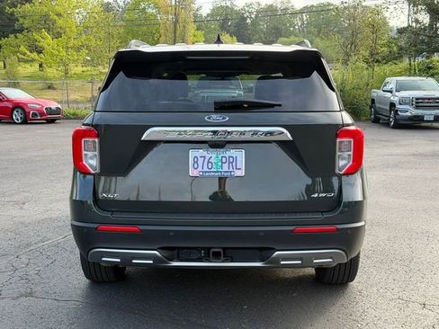 Certified 2023 Ford Explorer XLT w/ Equipment Group 202A AWD/4WD image 5