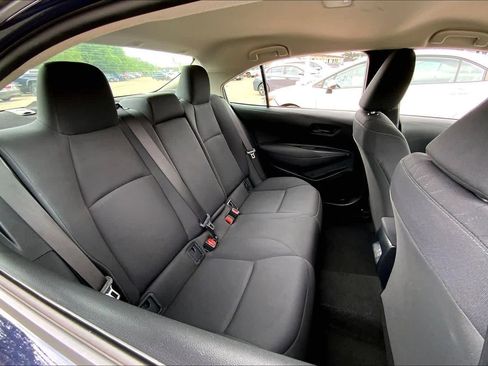 Used 2024 Toyota Corolla LE image 19