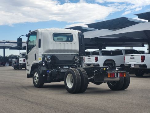 New 2025 Isuzu NPR HD RWD image 5