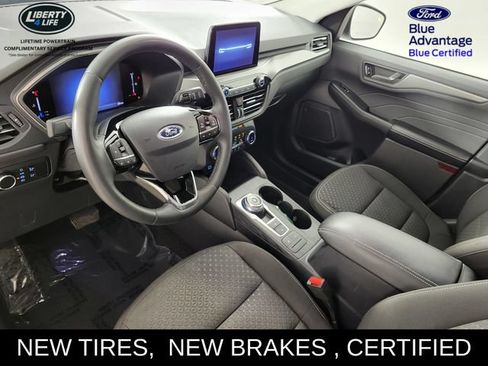 Certified 2023 Ford Escape Active AWD/4WD image 12