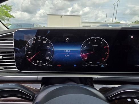 Certified 2026 Mercedes-Benz GLE 450 4MATIC image 17
