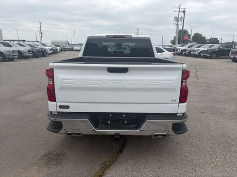 Used 2024 Chevrolet Silverado 1500 LT AWD/4WD image 5