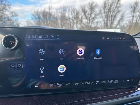 New 2026 Chevrolet Traverse RS image 28