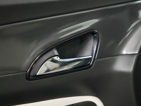 Used 2017 Buick Encore Premium w/ Experience Buick Package image 19