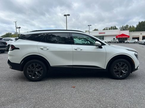 Used 2023 Kia Sportage SX Prestige image 11