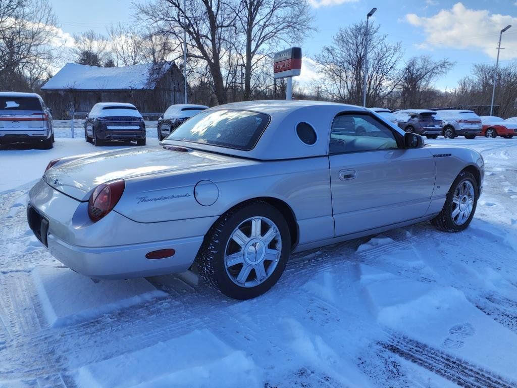Used 2004 Ford Thunderbird RWD image 3