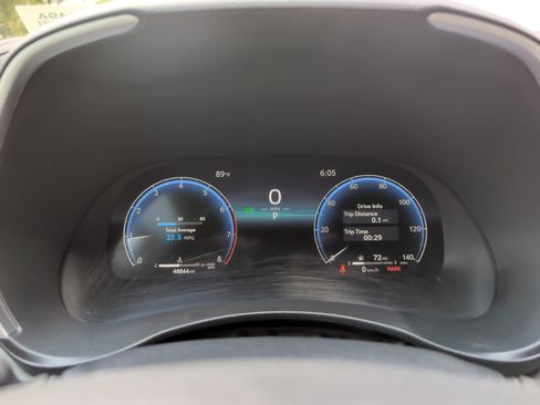 Used 2023 Toyota Highlander Limited FWD image 21