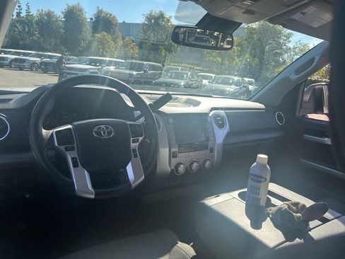 Used 2020 Toyota Tundra SR5 image 7