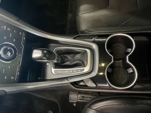 Used 2015 Ford Fusion Titanium image 15