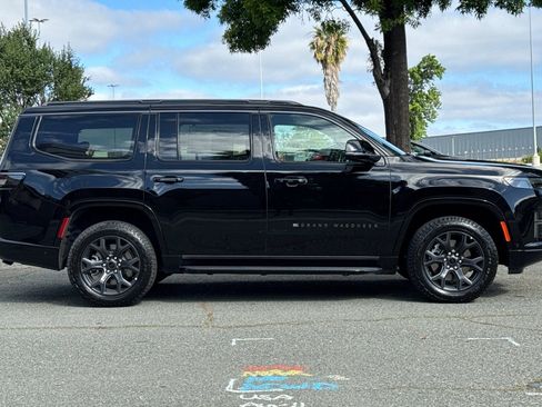 New 2026 Jeep Grand Wagoneer 4WD w/ Quick Order Packge 29V Upland image 2