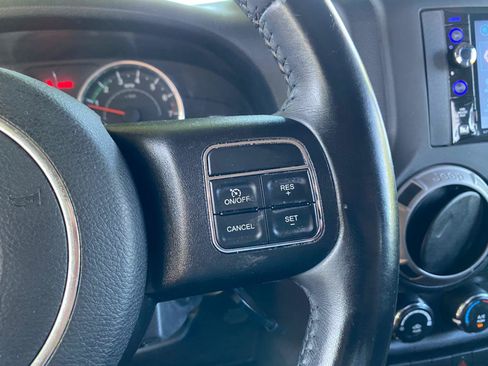 Used 2016 Jeep Wrangler Sport w/ Connectivity Group AWD/4WD image 51