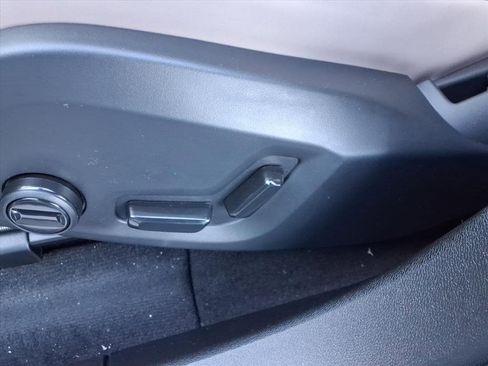 New 2026 Volvo XC60 B5 Plus w/ Protection Package Premier image 13