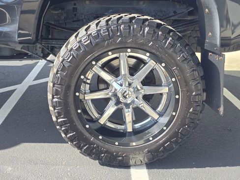 Used 2019 Ford F350 Platinum w/ Platinum Ultimate Package AWD/4WD image 11
