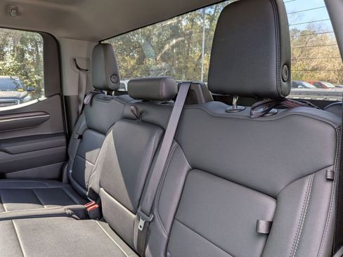 Used 2025 GMC Sierra 1500 SLT RWD image 29