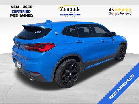 Used 2018 BMW X2 xDrive28i w/ M SportX Package AWD/4WD image 2