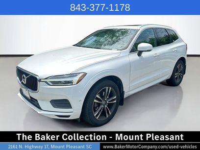 Used 2019 Volvo XC60 T5 Momentum w/ Multimedia Package