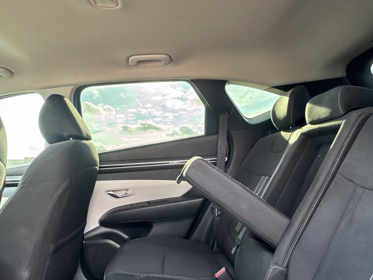 Used 2023 Hyundai Tucson SEL FWD image 37