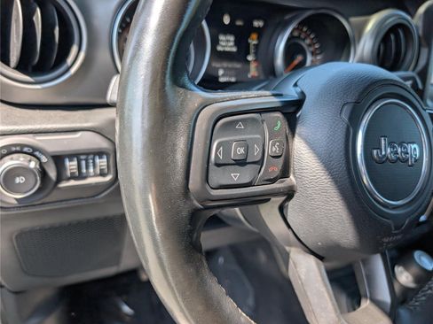 Used 2022 Jeep Wrangler Unlimited Sport AWD/4WD image 21