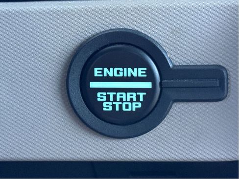 Used 2023 Ford Bronco Wildtrak image 18